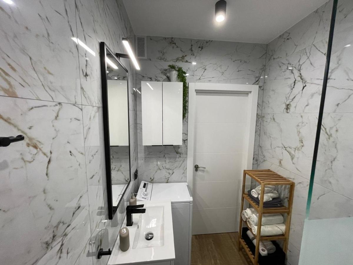 Apartment Aleksandra Orlando 阿德耶 外观 照片